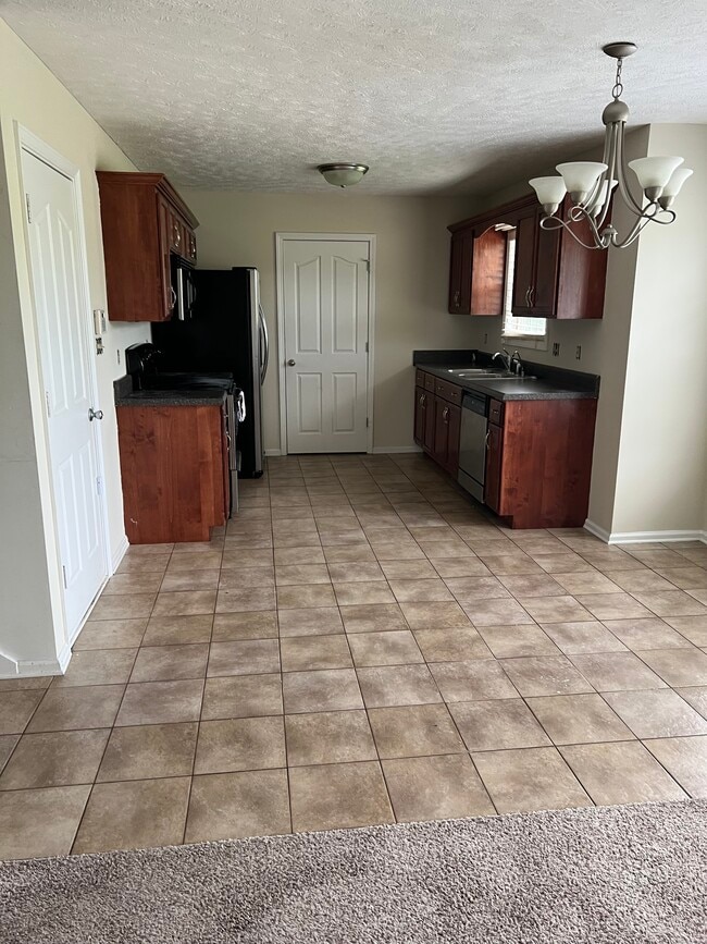 Building Photo - 2599 Cider Dr