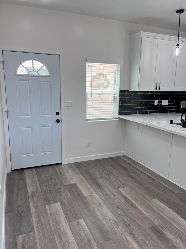 Building Photo - 5215-5217 Catoctin Drive