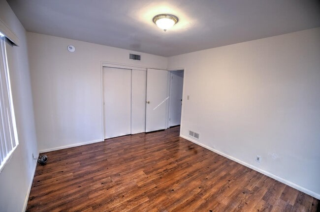 Building Photo - 1742 N Campbell Ave