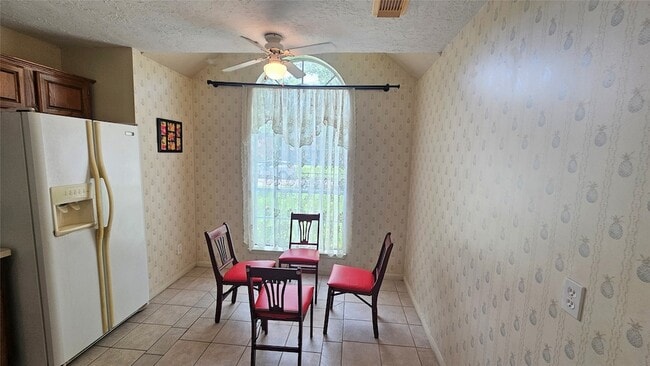 Building Photo - 21435 Park Mill Ln