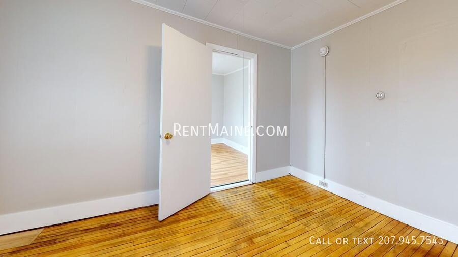 Building Photo - 124 York St