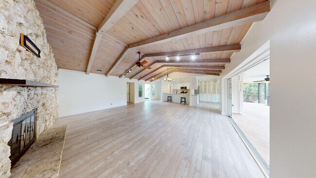 Building Photo - 3BR/ 3BA Pool Home   *Near Burns Rd Aquatic Center & Park * No HOA * 12+ Month Lease Options Avai...