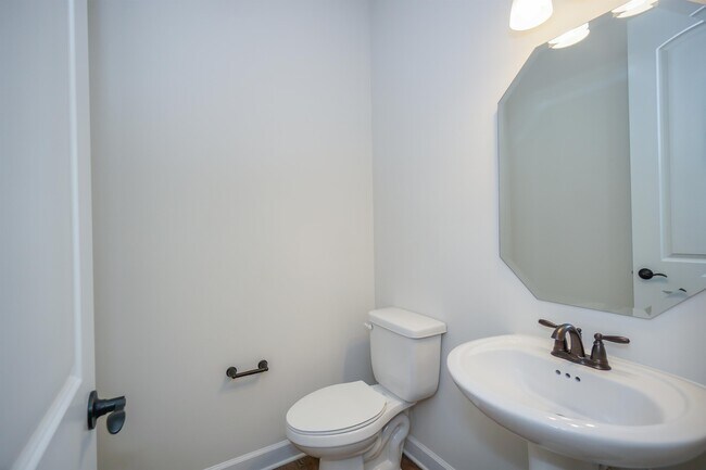 Building Photo - 3407 Marchers Trace Dr