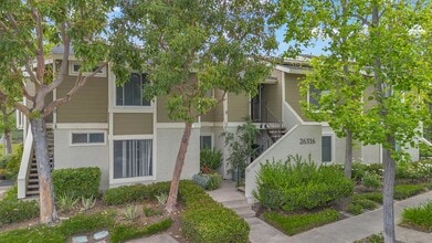 Building Photo - 26316 Los Viveros