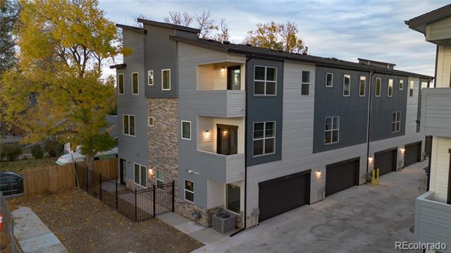 Building Photo - 1512 Ingalls St