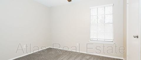 Building Photo - 1201 Oakbluff Dr