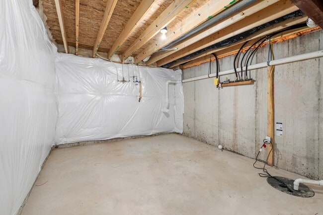 Building Photo - Family-Friendly Townhome for Rent in Baker Farm, Middletown, DE! Rent $2,995.00/month