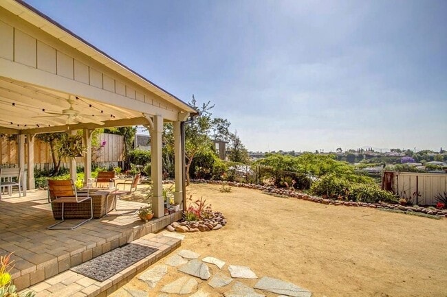 Building Photo - 1-Bed / 1-Bath Craftsman in South Park wit...
