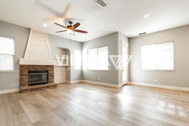 Building Photo - 8121 Gilleland Dr