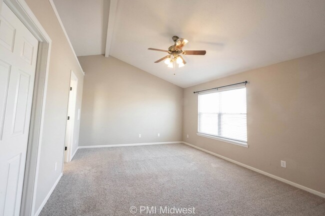 Building Photo - "Spacious 4-Bedroom Gem with Finished Base...