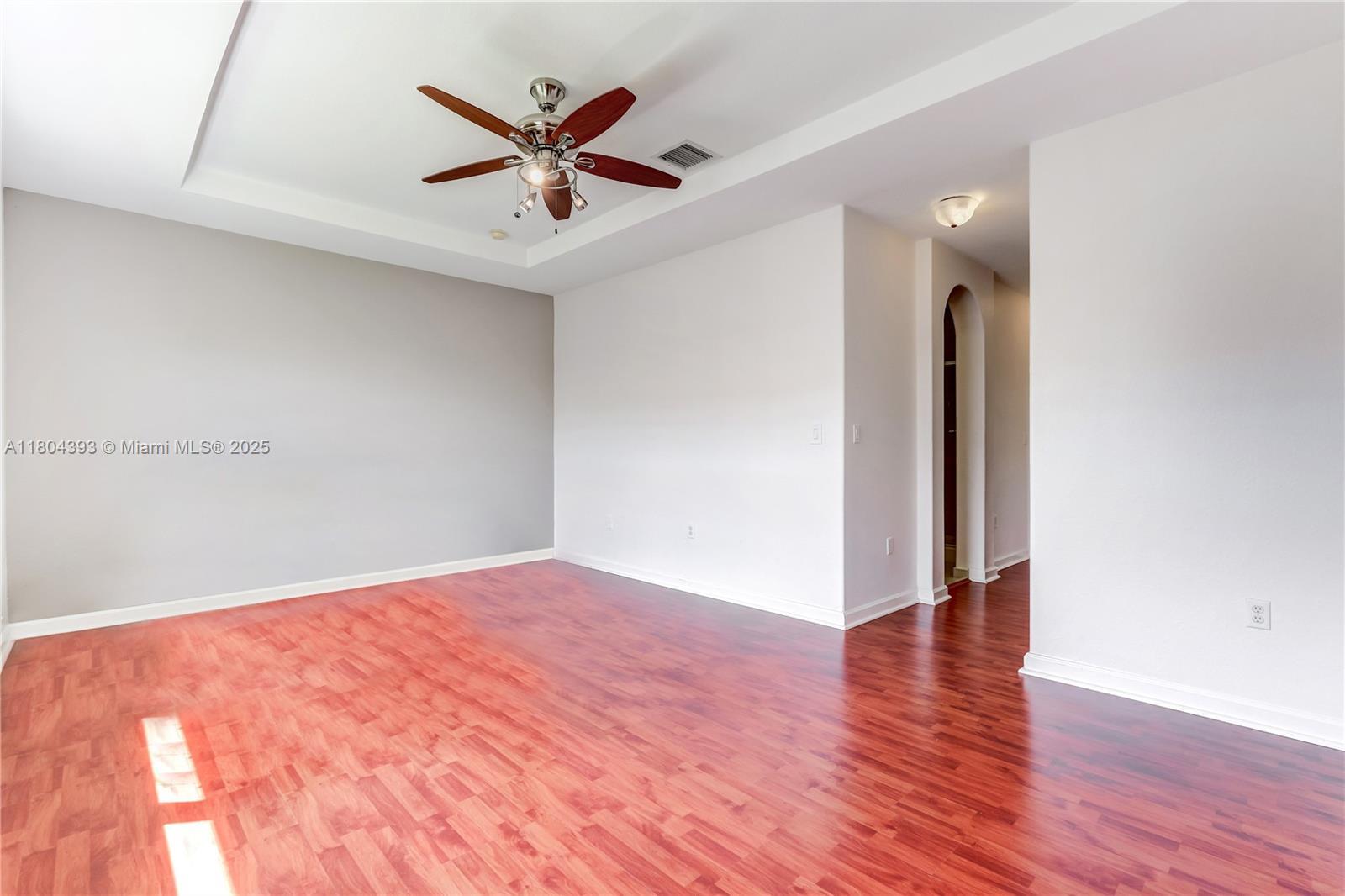 Building Photo - 5549 NW 113th Ct