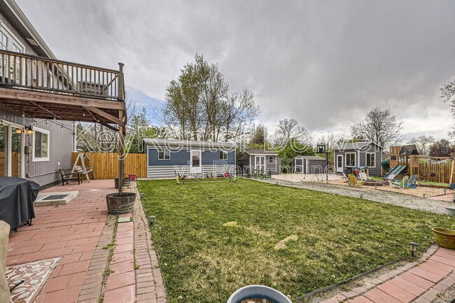 Building Photo - 737 S Nome St