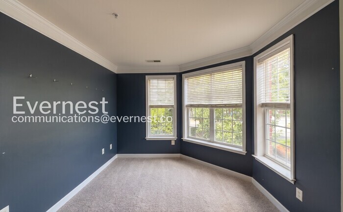 Building Photo - 701 Cobblestone Blvd