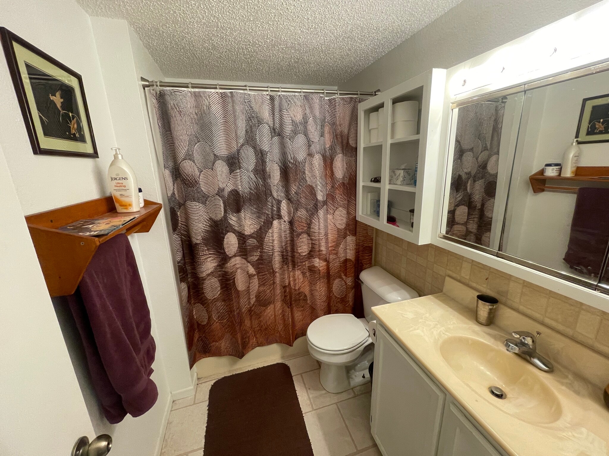 Bathroom - 322 S 10th St