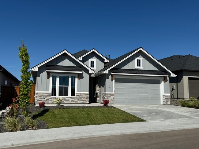 Primary Photo - Immaculate Single-Level Home in Reveille d...