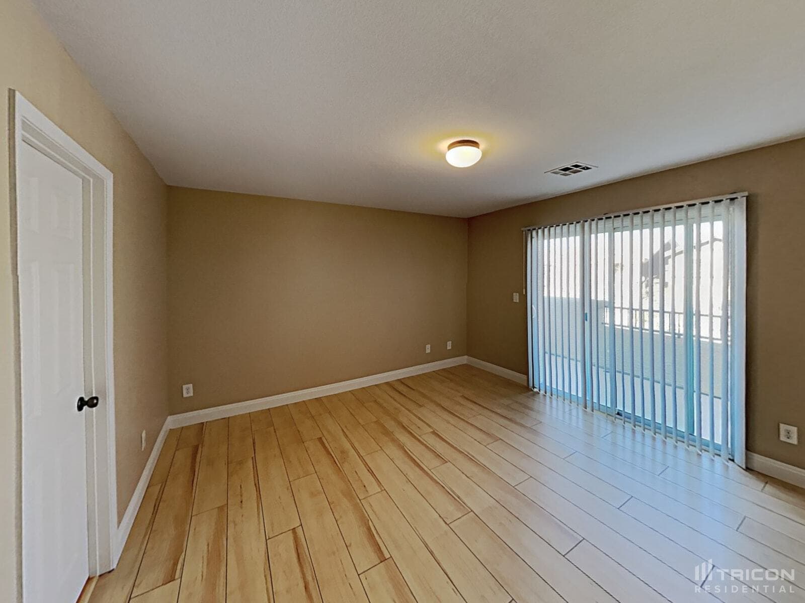 Building Photo - 581 Brinkburn Point Ave