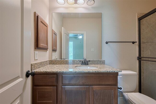 Building Photo - 27906 Colonial Point Dr