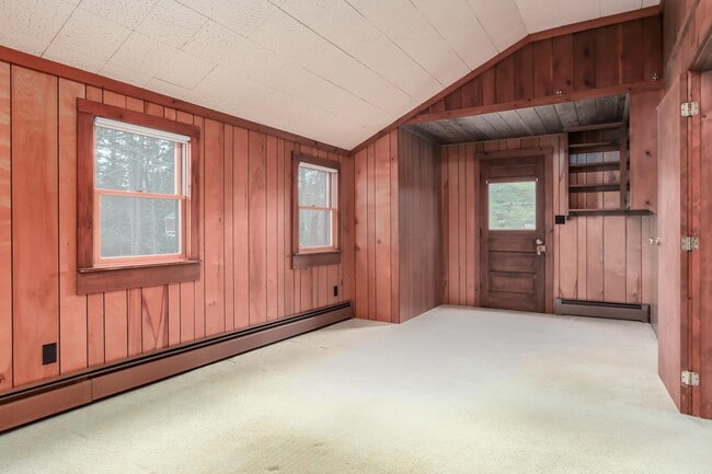 Building Photo - 7 Howards Grove Rd