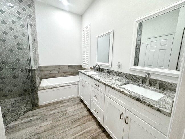 Building Photo - 195 Via Veracruz