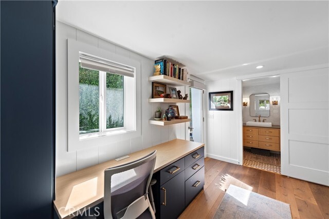 Building Photo - 31577 Santa Rosa Dr