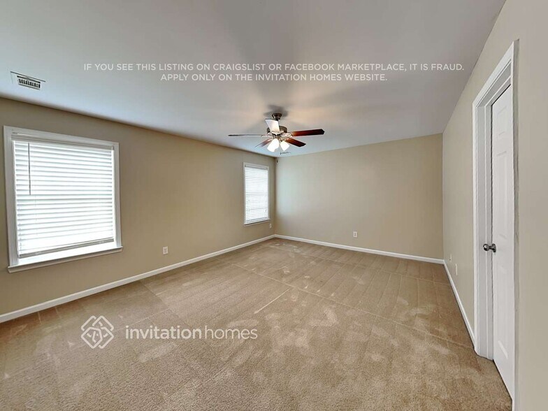 Building Photo - 1702 Sahale Falls Dr