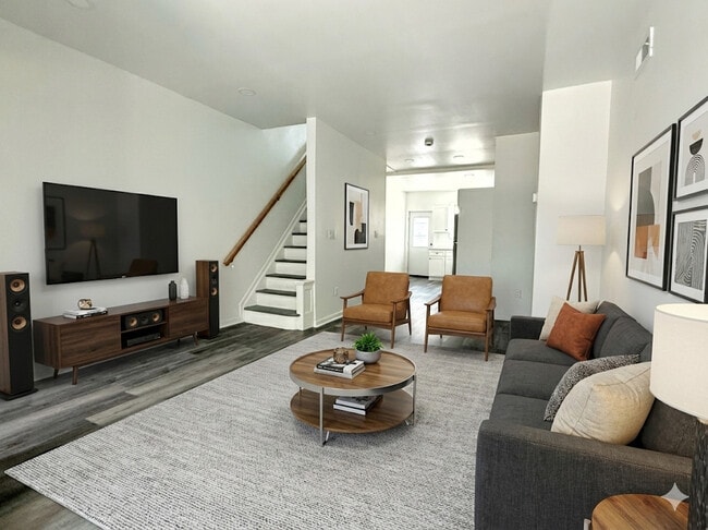 Building Photo - 1520 S Myrtlewood St