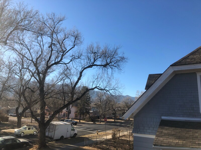 Building Photo - 1624 W Pikes Peak Ave