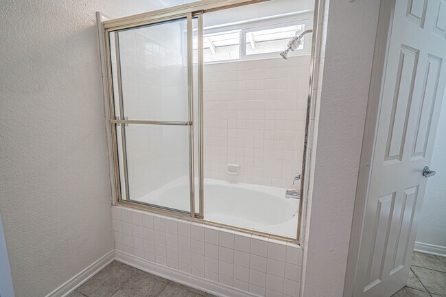 Building Photo - 27727 Spandau Dr