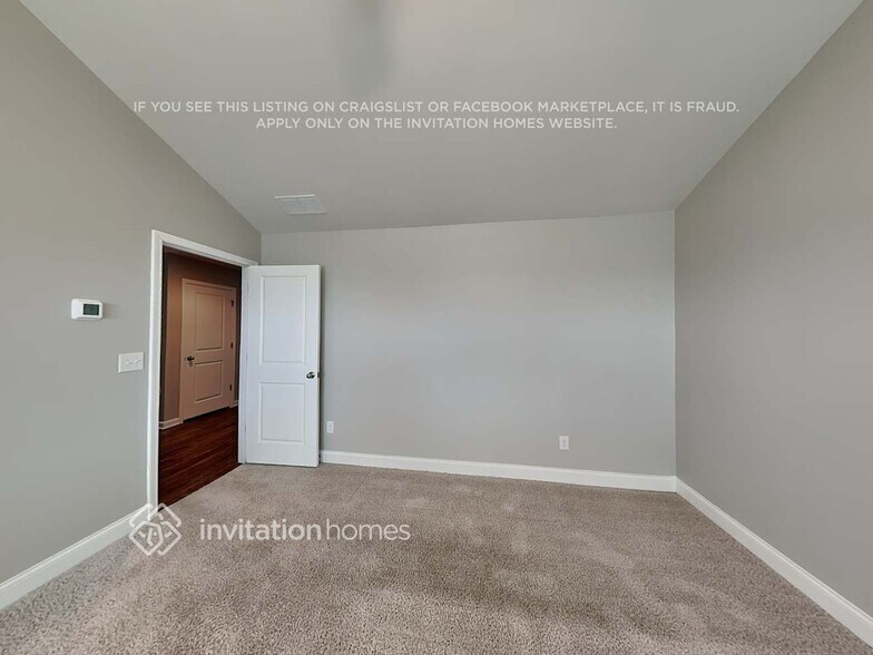 Building Photo - 636 Wood Point Way