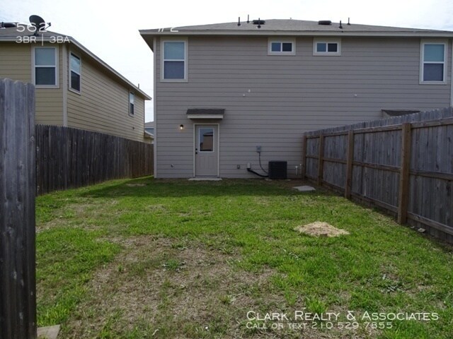 Building Photo - 5623 Golf Mist #2, San Antonio, TX. 78244