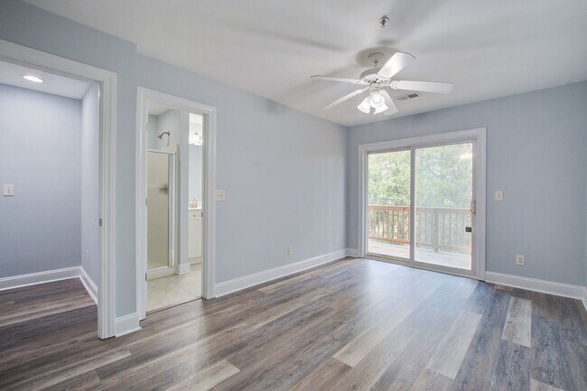 Building Photo - 4902 Lake Palmetto Ln