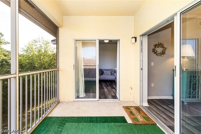 Building Photo - 6361 Aragon Way