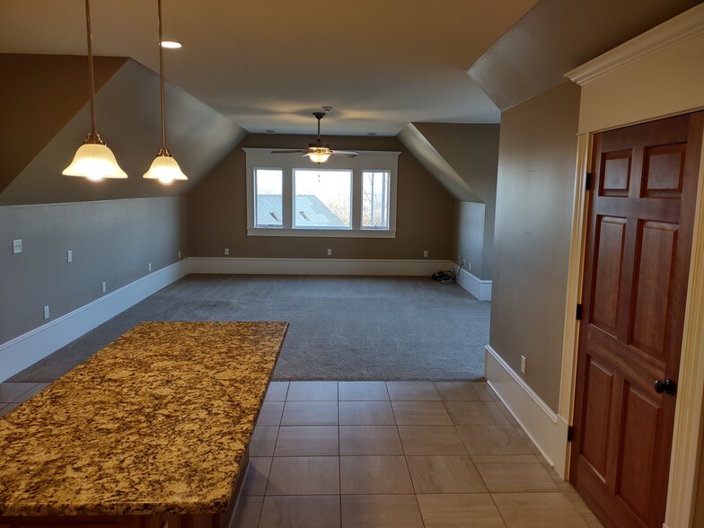 Building Photo - 1505 Neal Avenue Ct N