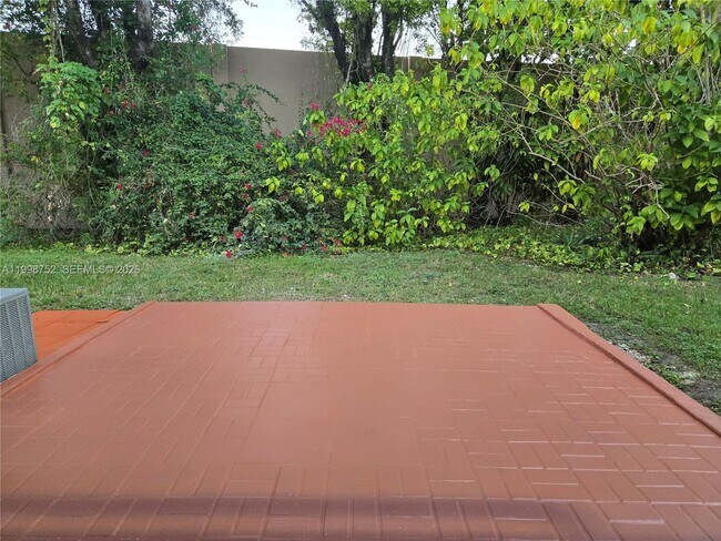 Building Photo - 11091 NW 7th St