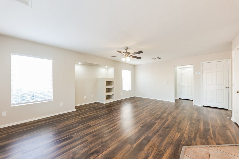 Building Photo - 13836 N 156th Ln