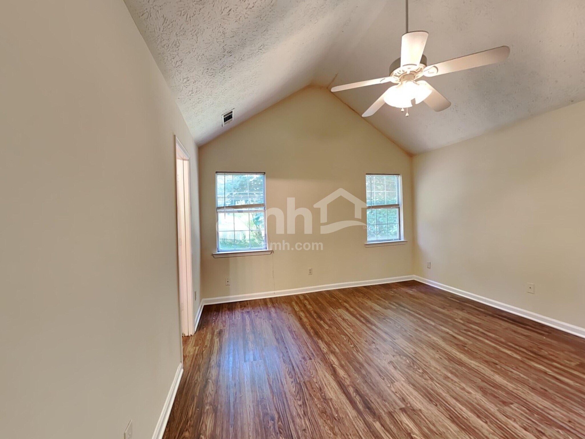 Building Photo - 1314 Sweetwater Ct