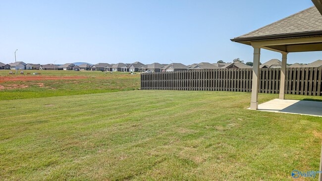 Building Photo - 207 Shangrila Wy