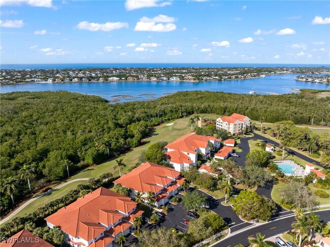 Building Photo - 4700 Yacht Harbor Dr