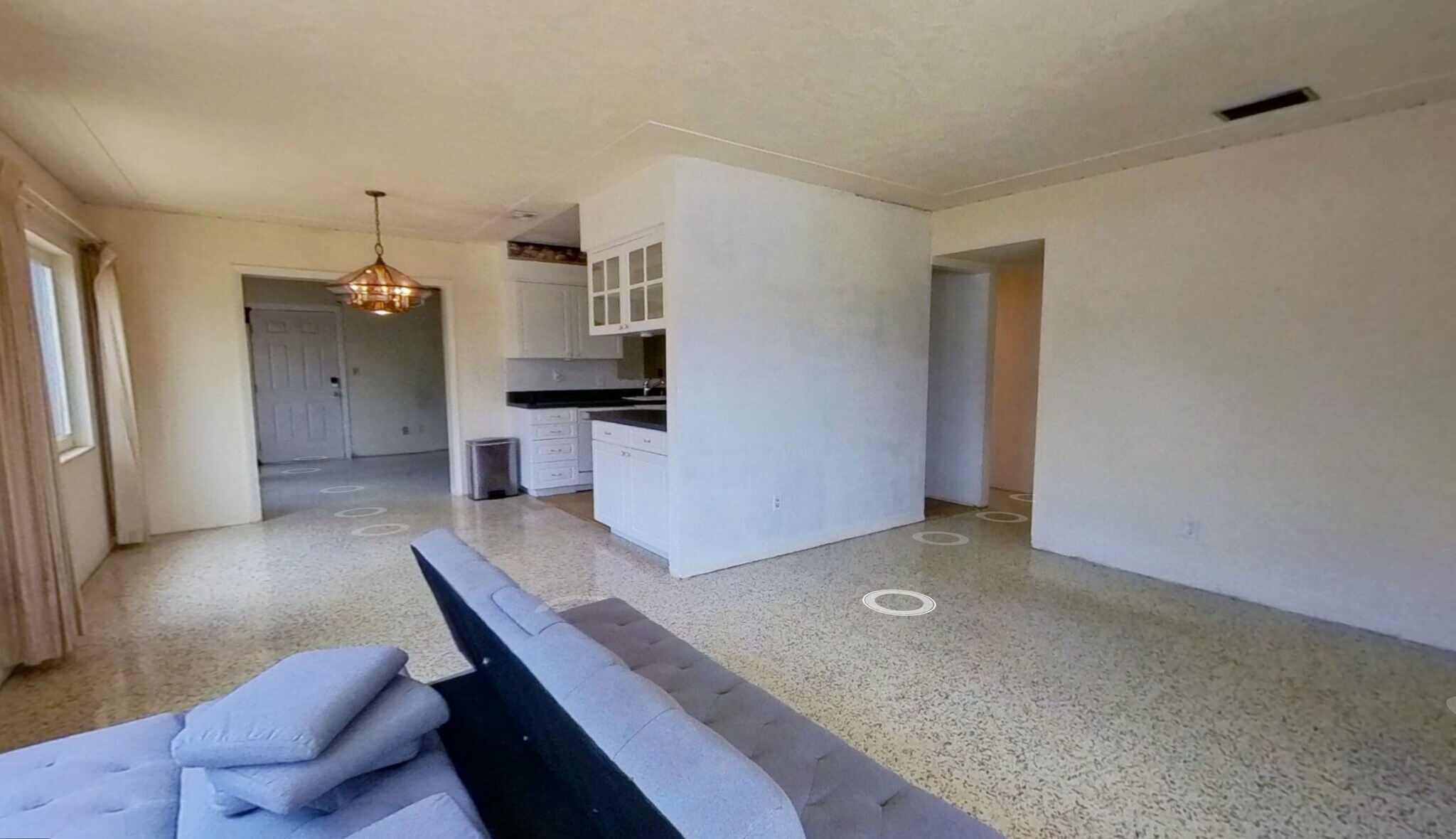 Building Photo - 6132 7th Ave S