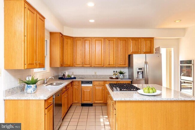 Building Photo - 6413 Wilson Ln
