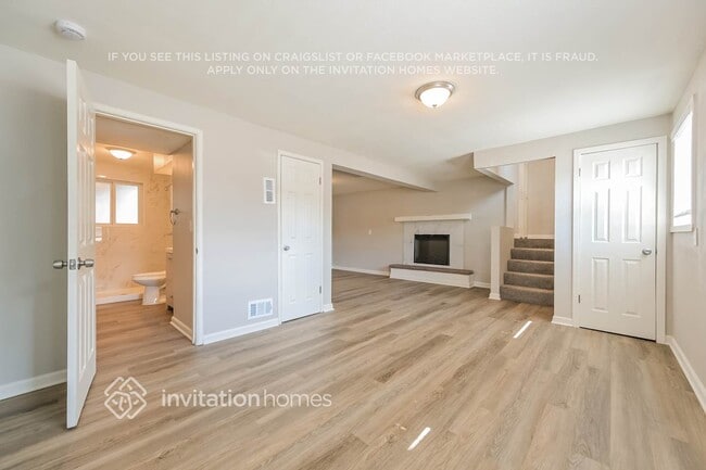 Building Photo - 4630 S Braun Ct