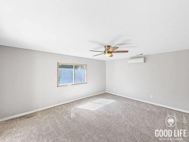 Building Photo - Modern 4-Bedroom Home with Spacious Yard in Prime Clairemont Location