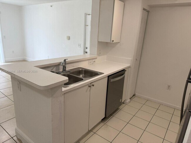 Building Photo - 15422 SW 284th St