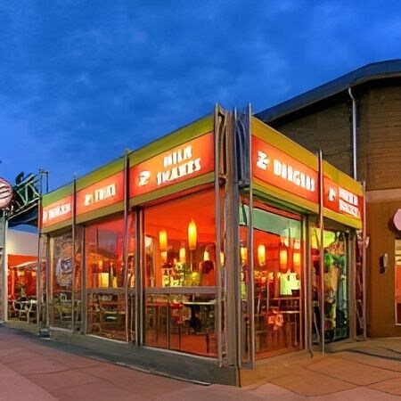 Building Photo - 5102 Warren Plz NW