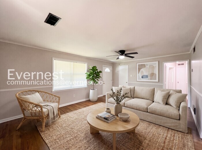Building Photo - 3238 Kenland Dr