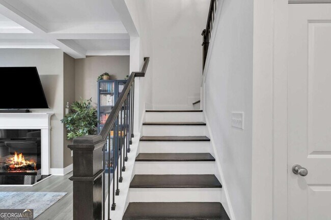 Building Photo - 7689 Baron Rd