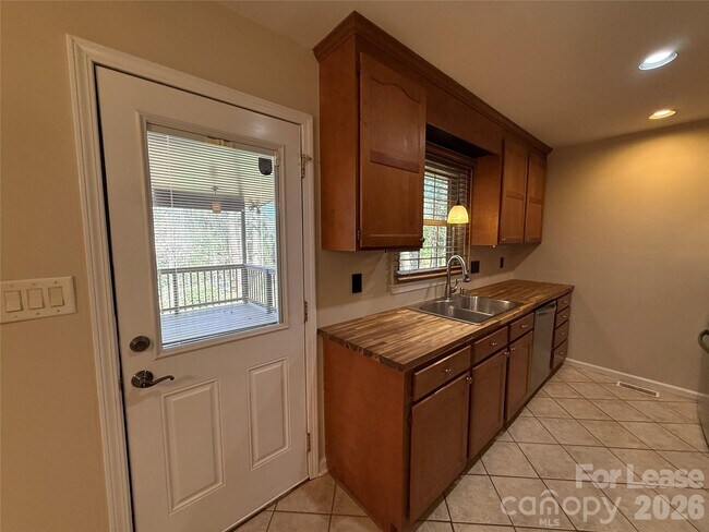 Building Photo - 11901 Field St