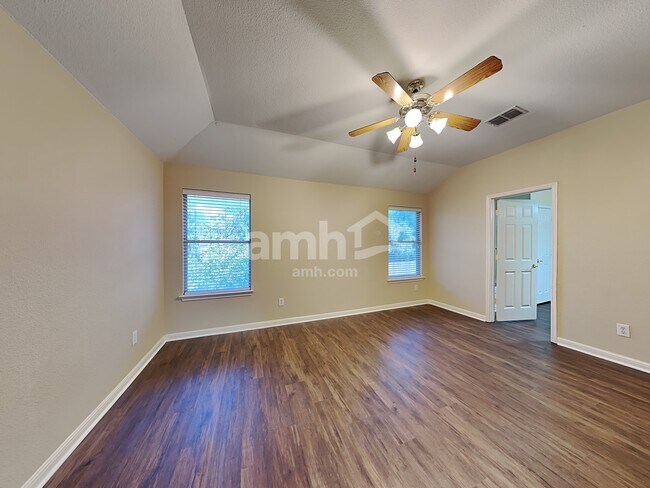 Building Photo - 8802 Gallop Chase