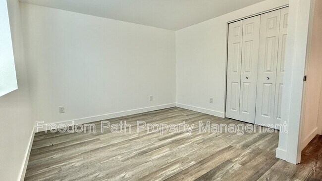Building Photo - 3102 N 19th St