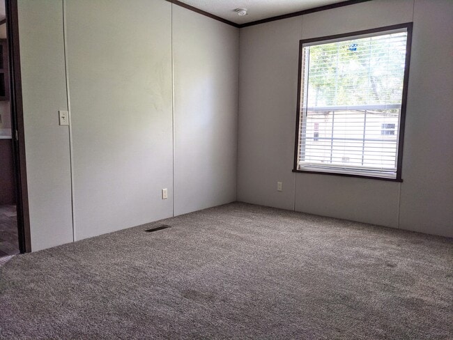 Building Photo - 3430 N Peoria Rd